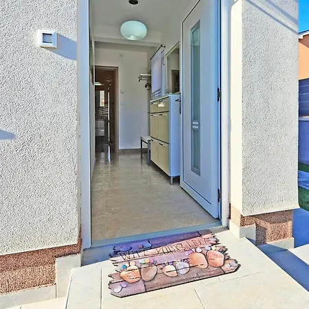 Casa Tara Three-Bedroom Holiday Home Pula Exterior foto