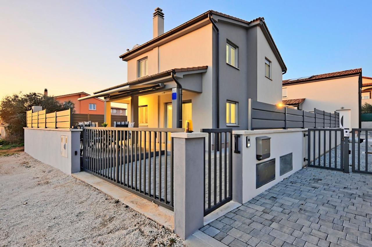 Casa Tara Three-bedroom Holiday home *