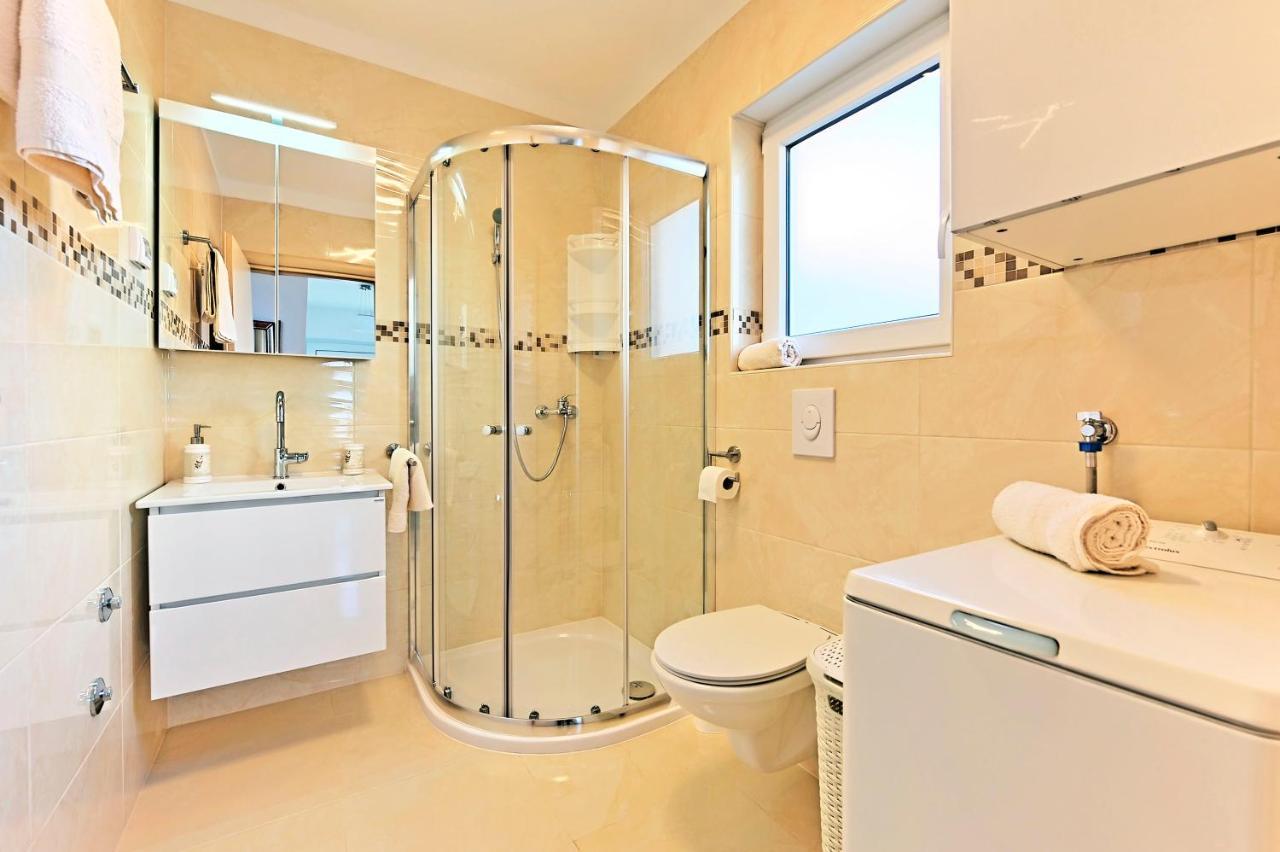 Holiday home Casa Tara Three-bedroom Pula