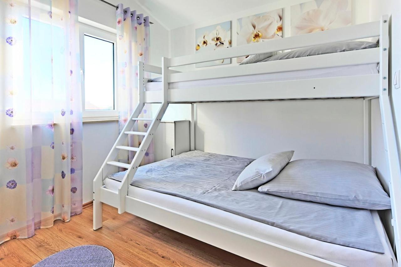 Casa Tara Three-bedroom * Pula