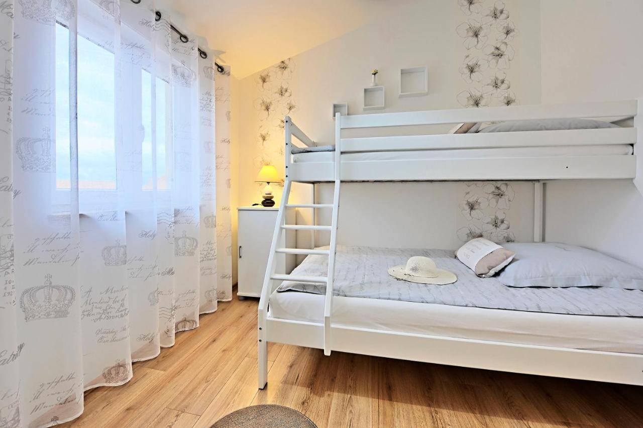 Holiday home Casa Tara Three-bedroom